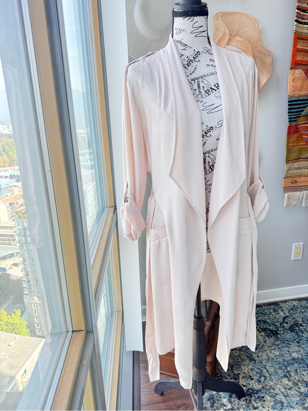 Light Pink Draped Robe Jacket Size M - Picture 2 of 4